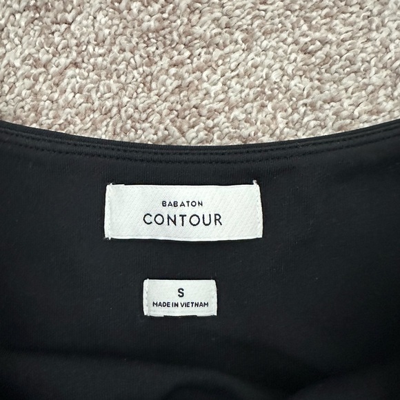 Aritzia Babaton Contour strapless tank - black - small - Picture 4 of 4